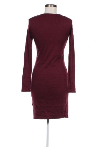 Kleid Seppala, Größe M, Farbe Rot, Preis € 4,99