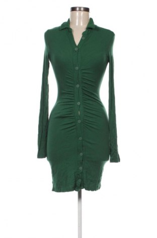 Kleid Stradivarius, Größe S, Farbe Grün, Preis € 6,49