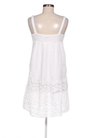 Kleid Styleboom, Größe M, Farbe Weiß, Preis € 11,29