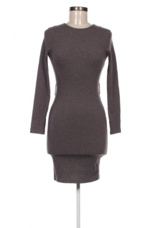 Kleid Terranova, Größe XS, Farbe Grau, Preis 4,99 €