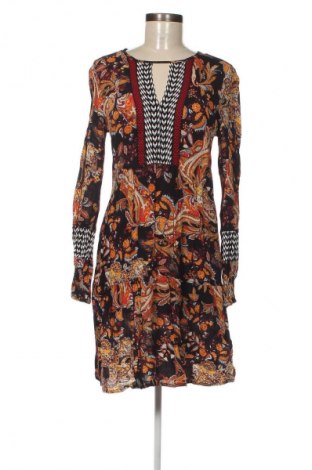 Kleid Tramontana, Größe M, Farbe Mehrfarbig, Preis € 25,00