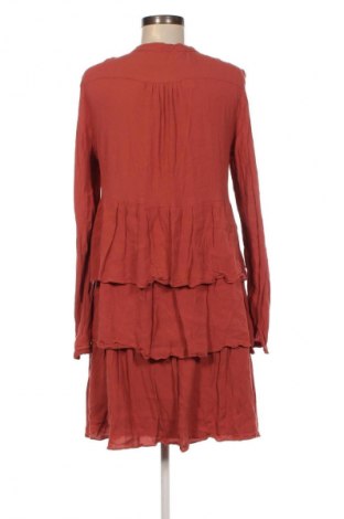 Kleid Vero Moda, Größe M, Farbe Rosa, Preis € 5,12