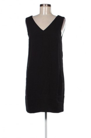 Φόρεμα Vero Moda, Μέγεθος M, Χρώμα Μαύρο, Τιμή 8,68 €