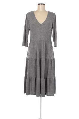 Kleid Yessica, Größe M, Farbe Grau, Preis 7,49 €