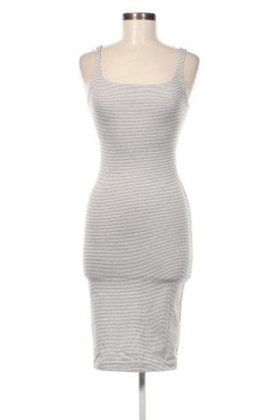 Rochie Zara Trafaluc, Mărime S, Culoare Alb, Preț 39,99 Lei