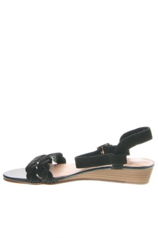 Sandale Clarks, Mărime 38, Culoare Negru, Preț 182,93 Lei