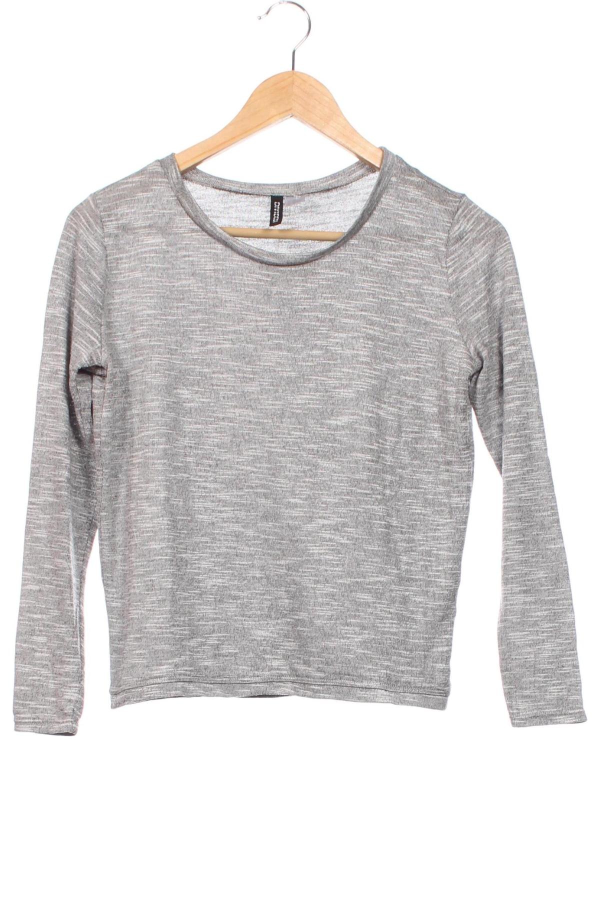 Damen Shirt H&M Divided, Größe XS, Farbe Grau, Preis 3,99 €