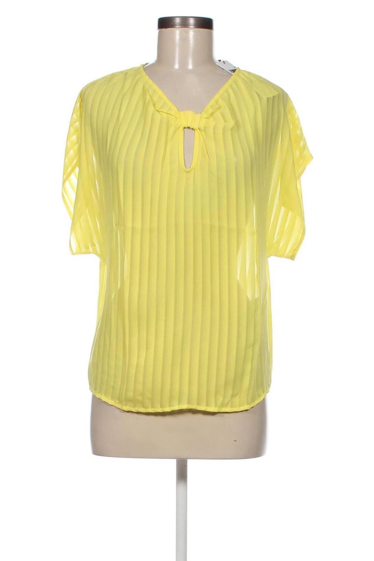 Damen Shirt Sisley, Größe S, Farbe Gelb, Preis 8,99 €