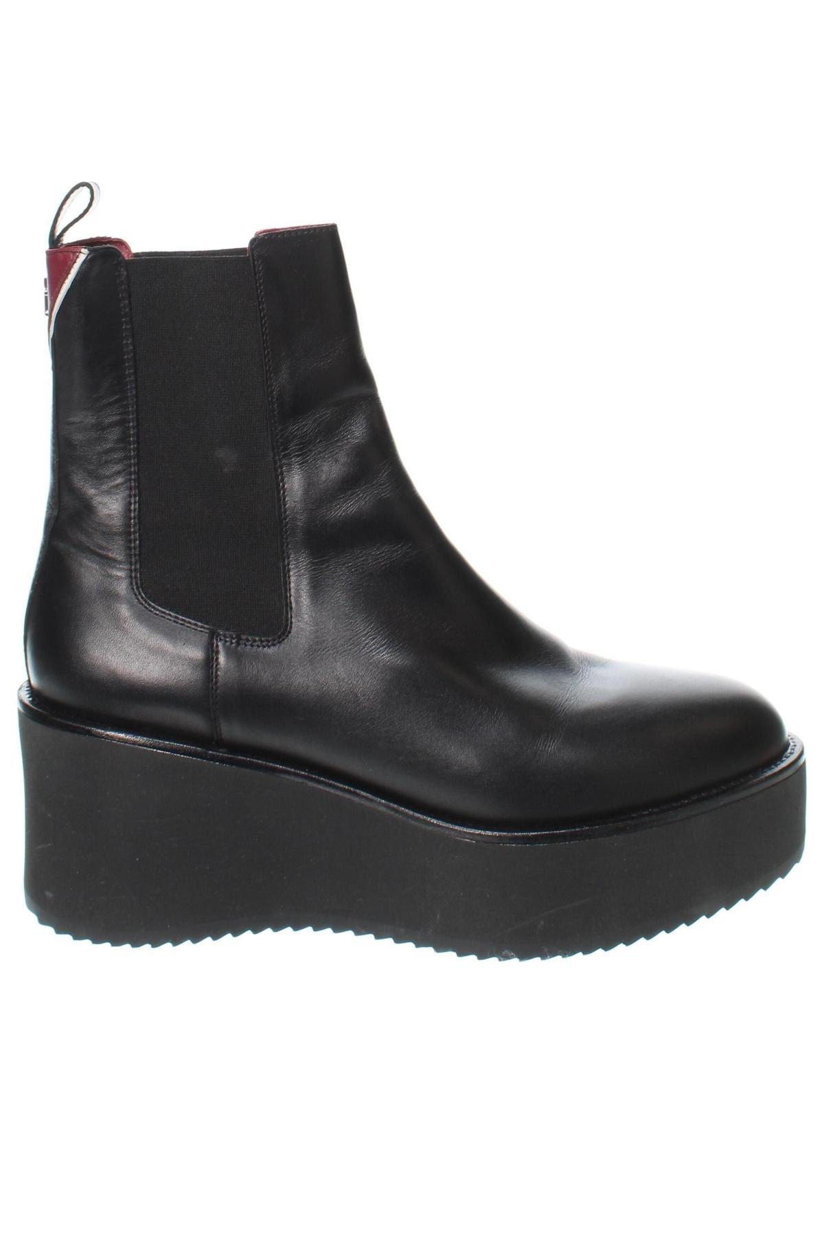 Botine de damă Tommy Hilfiger, Mărime 41, Culoare Negru, Preț 472,99 Lei