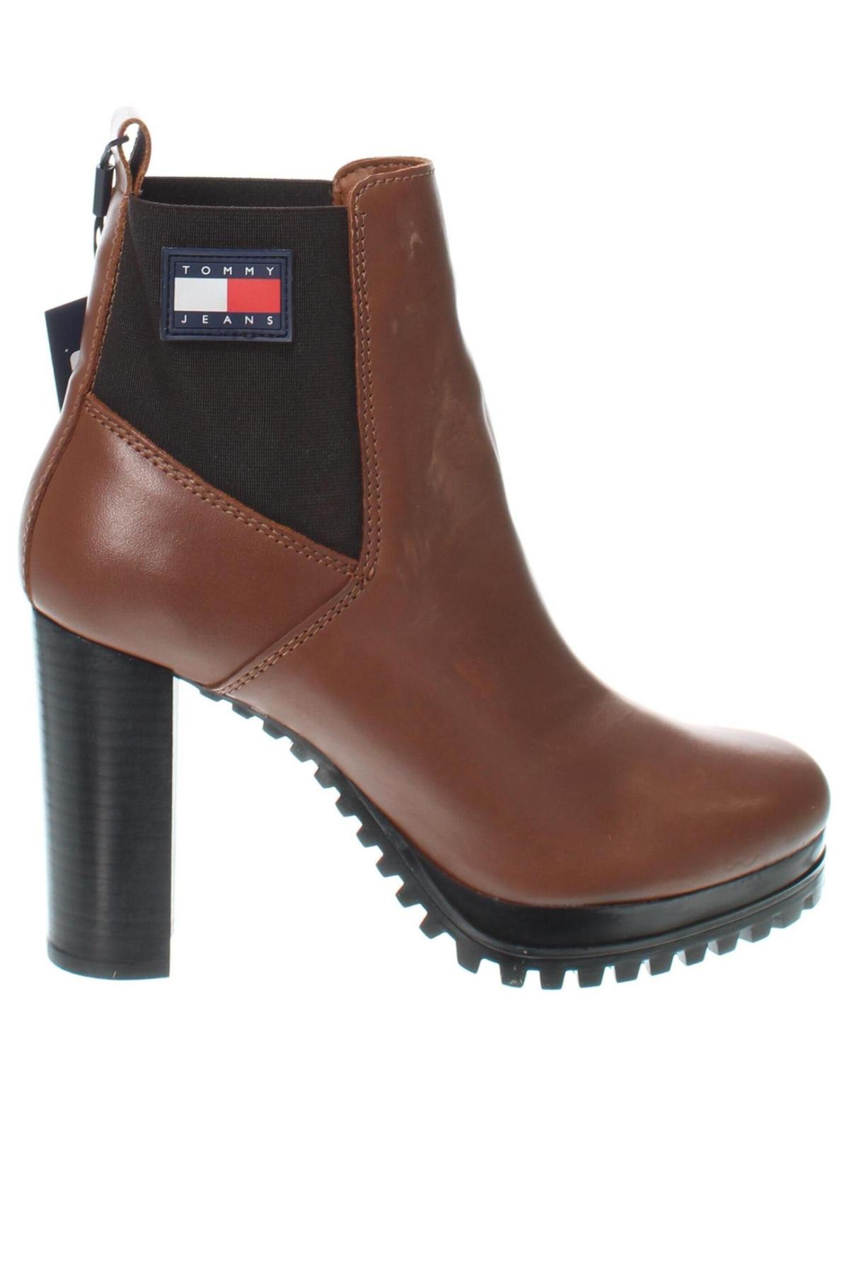 Botine de damă Tommy Jeans, Mărime 39, Culoare Maro, Preț 649,99 Lei