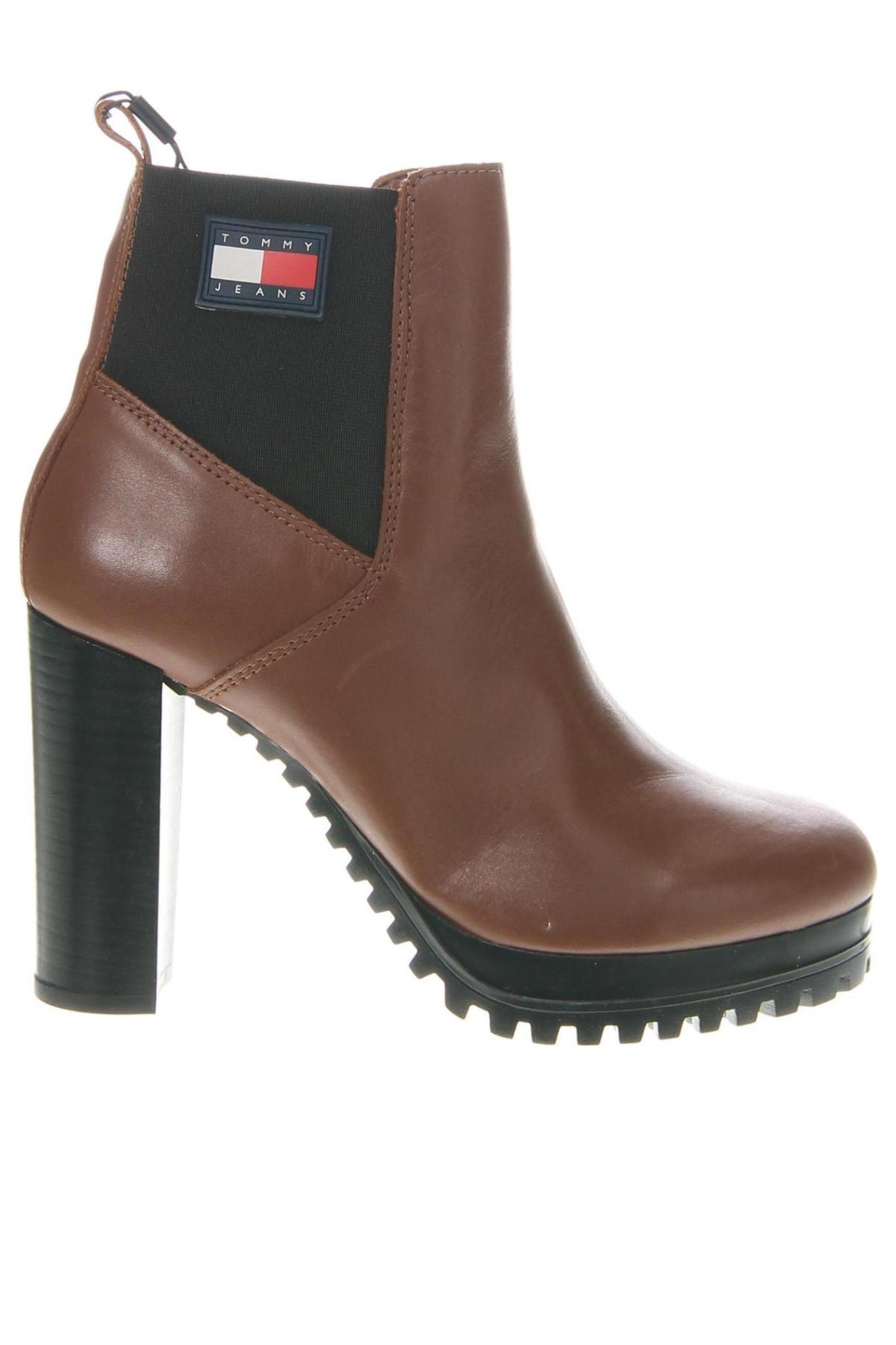 Botine de damă Tommy Jeans, Mărime 40, Culoare Maro, Preț 453,99 Lei