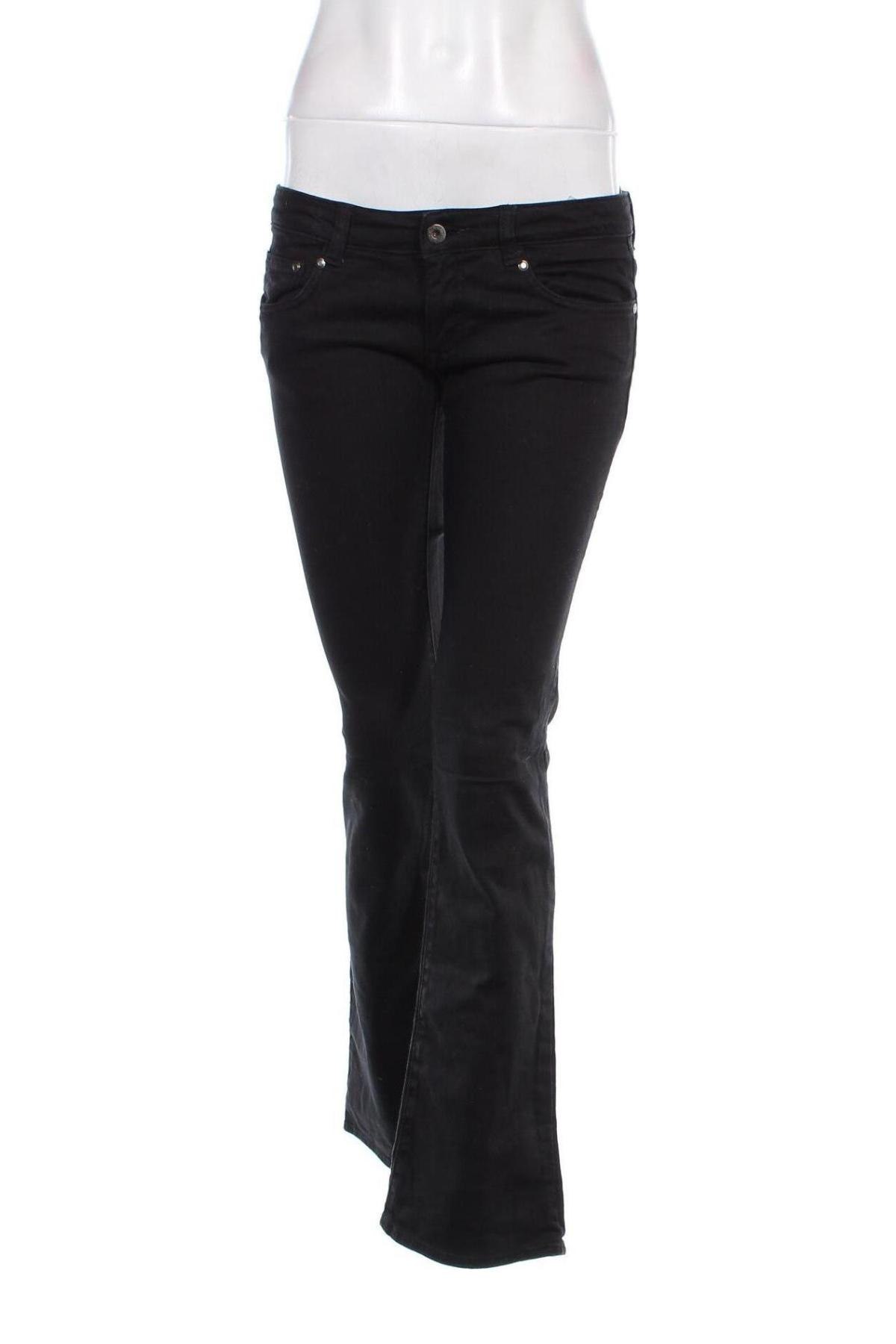 Damskie jeansy Calvin Klein Jeans, Rozmiar M, Kolor Czarny, Cena 32,99 zł