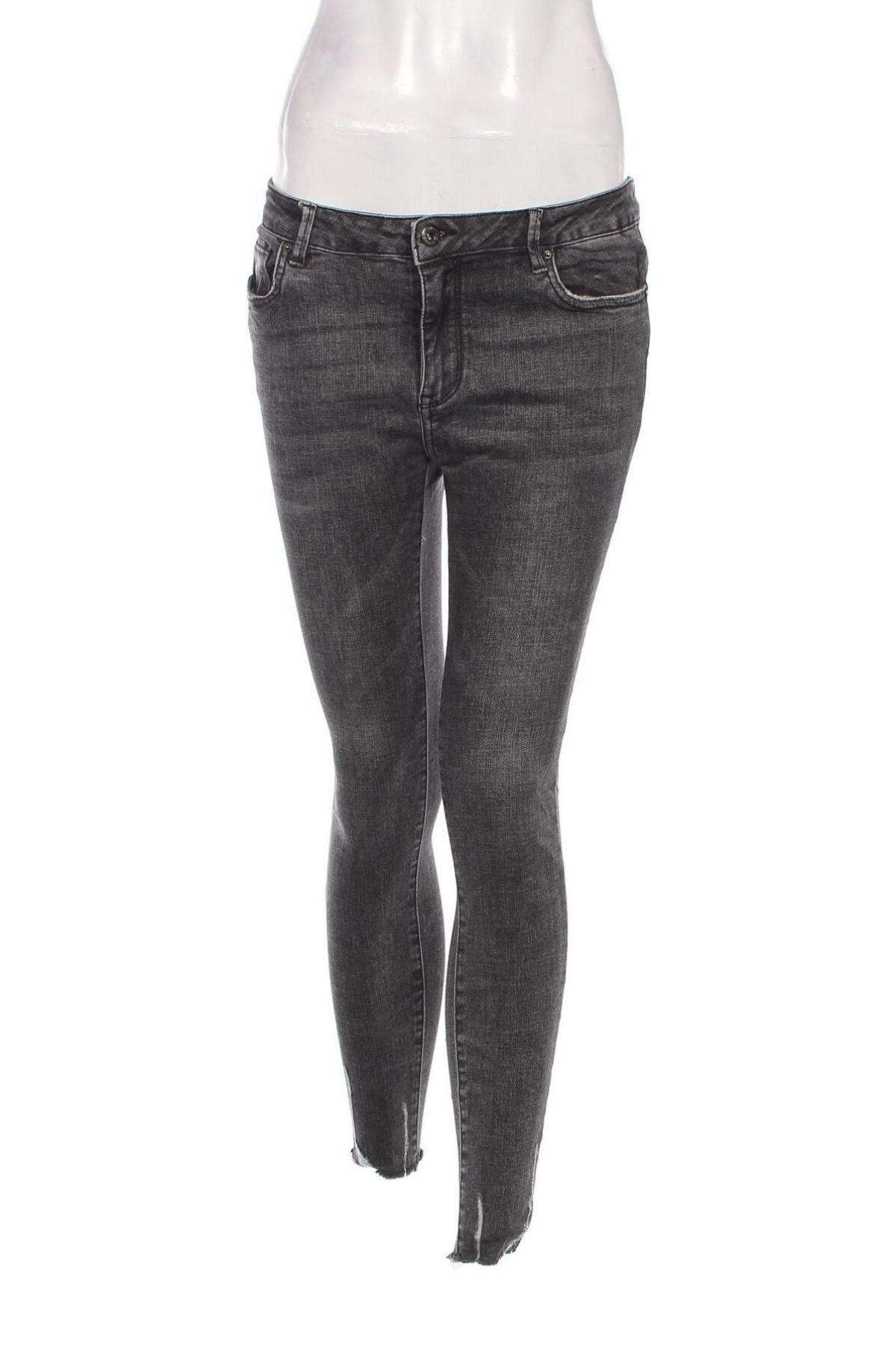 Damen Jeans Queen Hearts, Größe M, Farbe Grau, Preis € 6,49