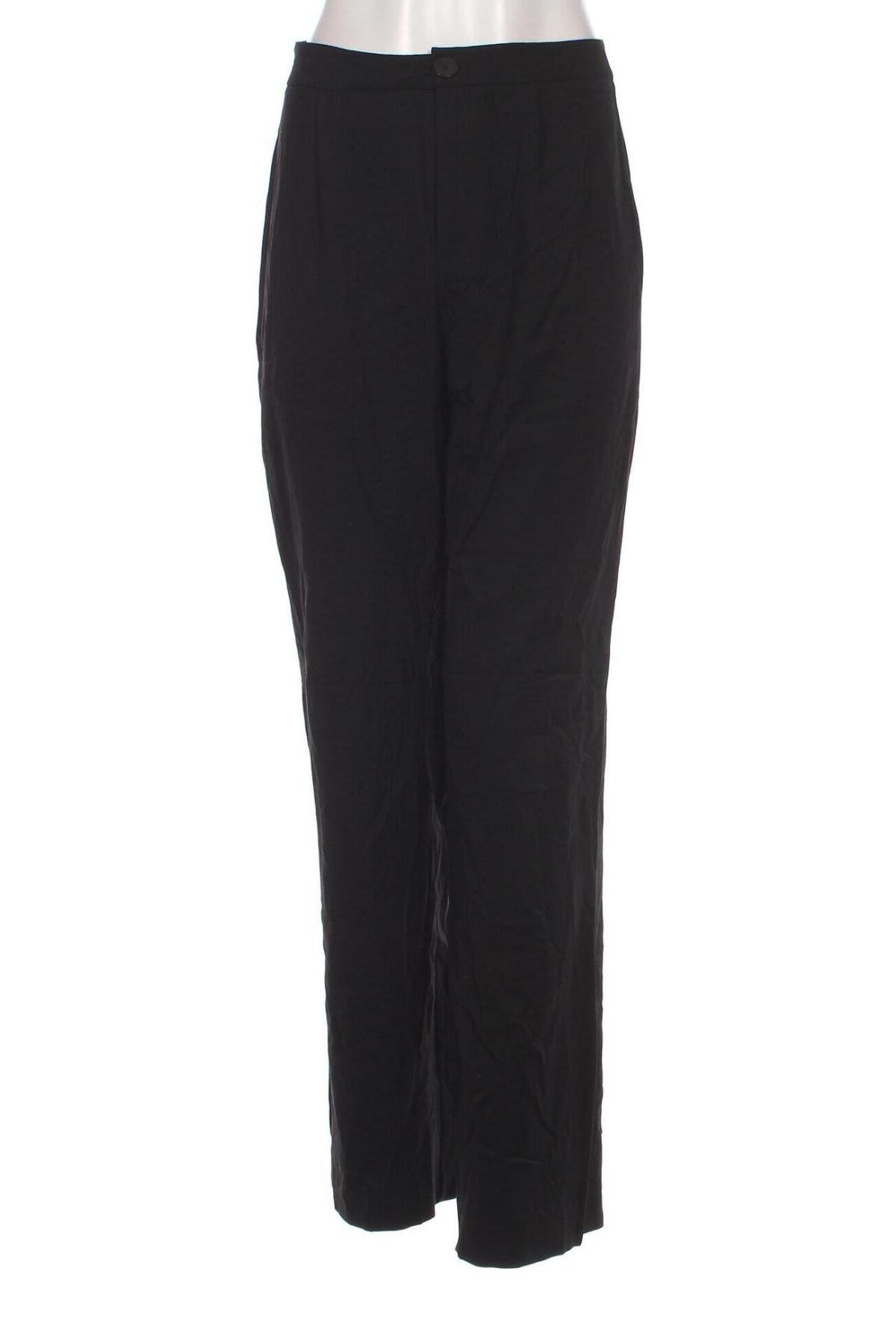 Dámské kalhoty  Pull&Bear, Velikost M, Barva Černá, Cena  125,00 Kč