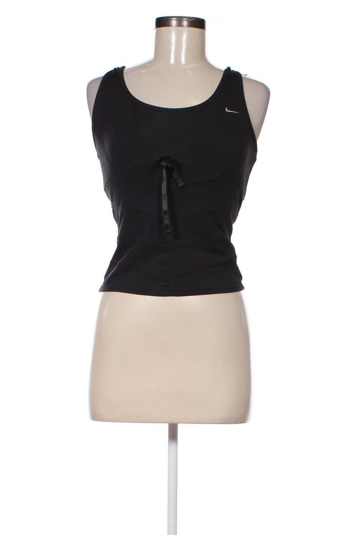 Női sport top Nike, Méret M, Szín Fekete, Ár 8 626 Ft