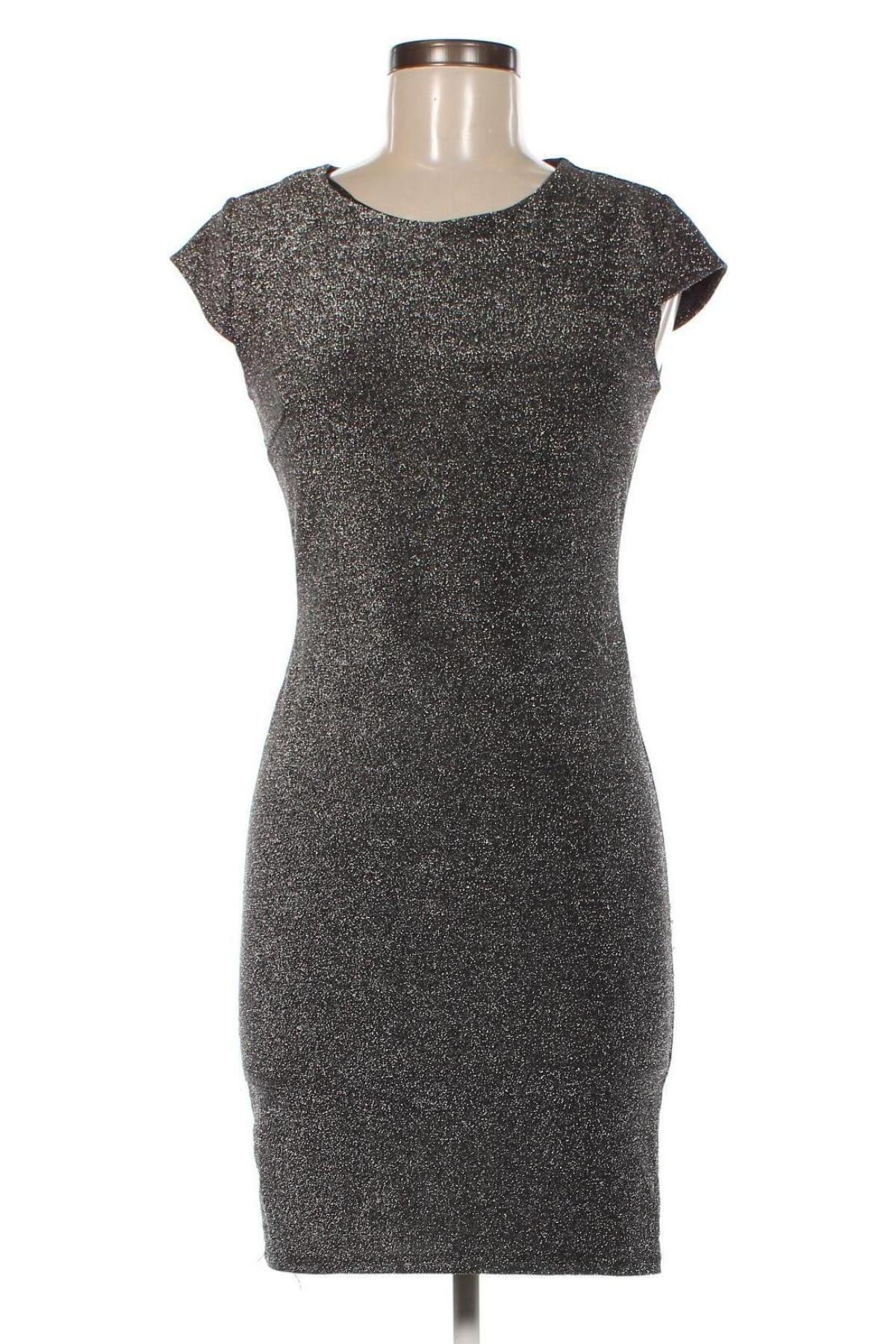 Kleid, Größe S, Farbe Silber, Preis 5,99 €