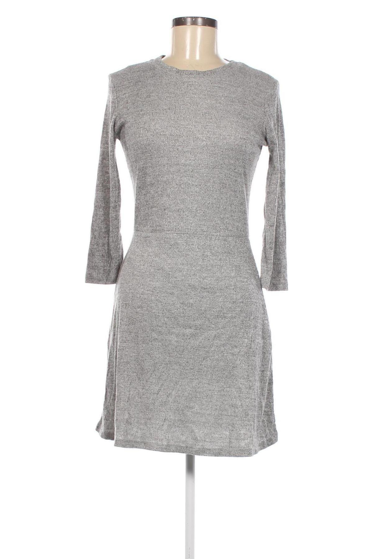 Kleid Bershka, Größe M, Farbe Grau, Preis 4,49 €