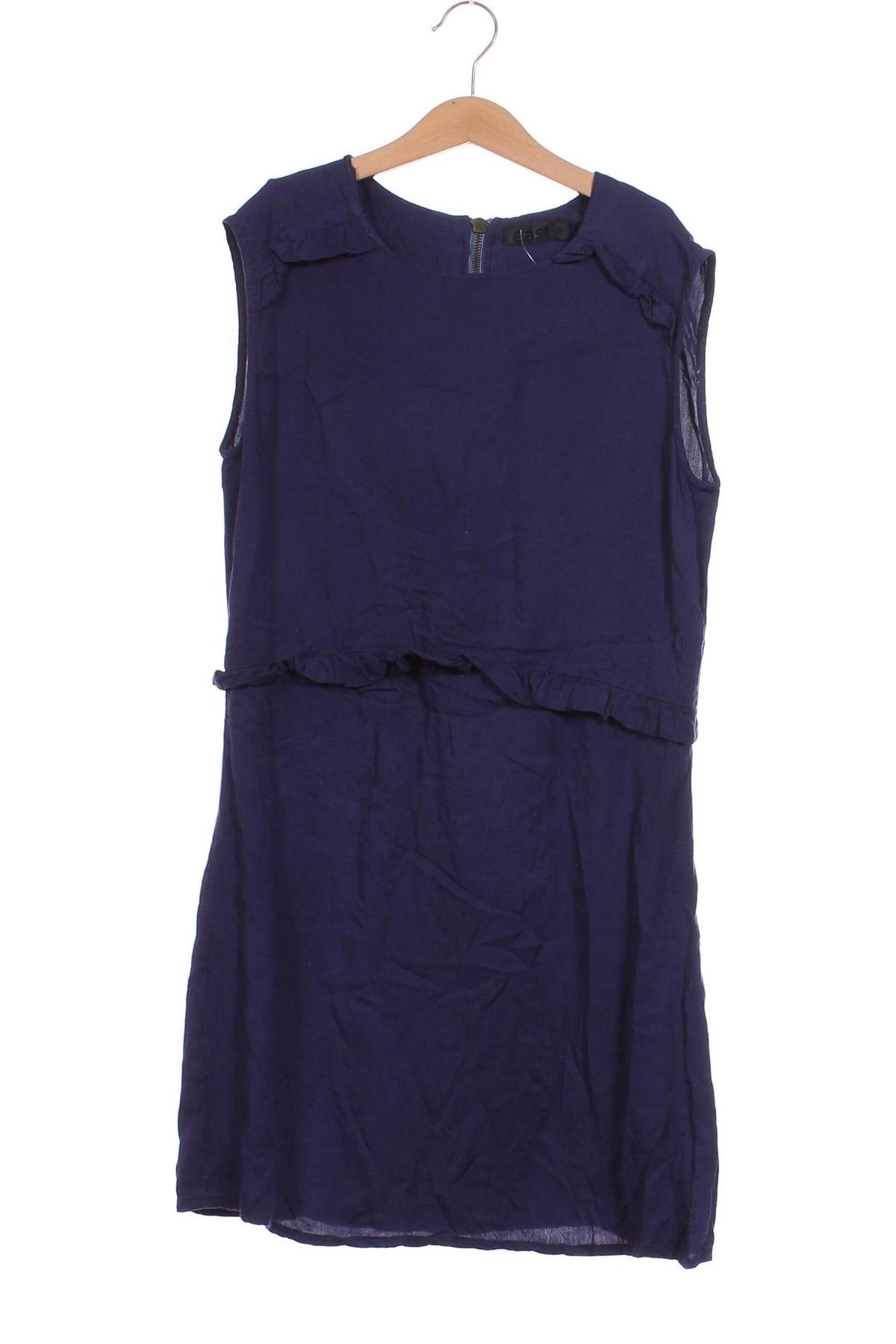 Kleid East, Größe M, Farbe Blau, Preis 9,99 €