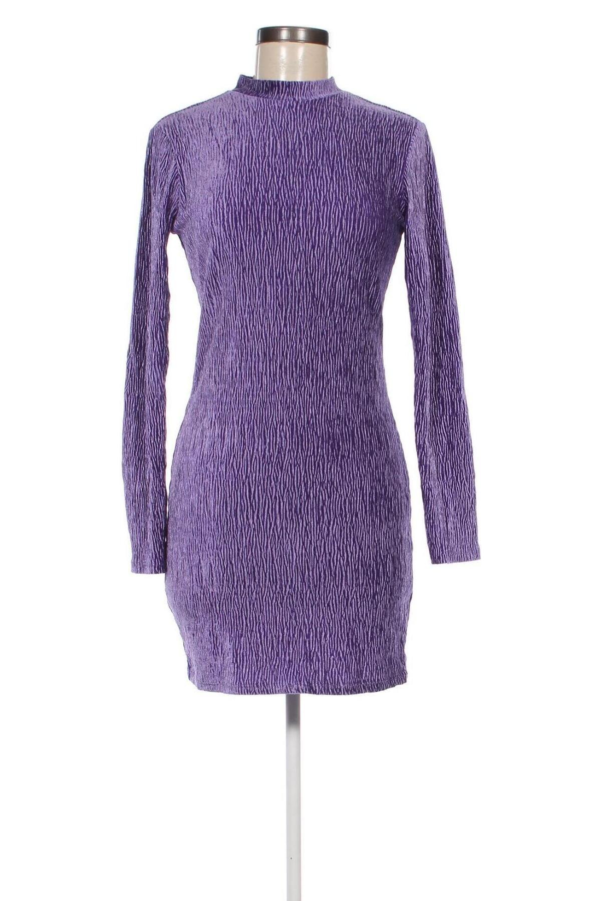 Kleid H&M Divided, Größe S, Farbe Lila, Preis € 5,99