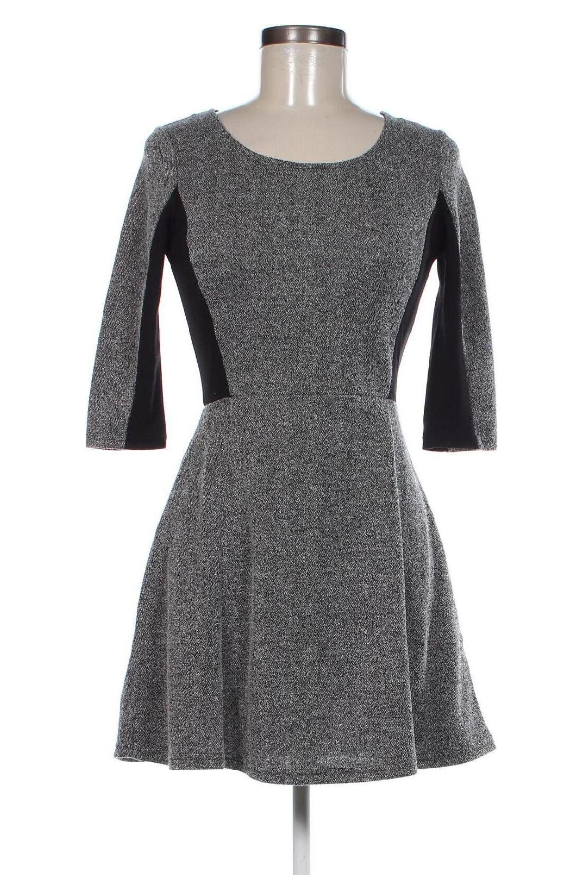 Kleid H&M Divided, Größe S, Farbe Grau, Preis € 6,49