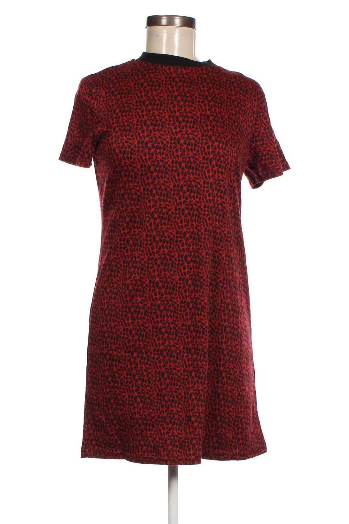 Kleid Jennyfer, Größe M, Farbe Rot, Preis 5,49 €