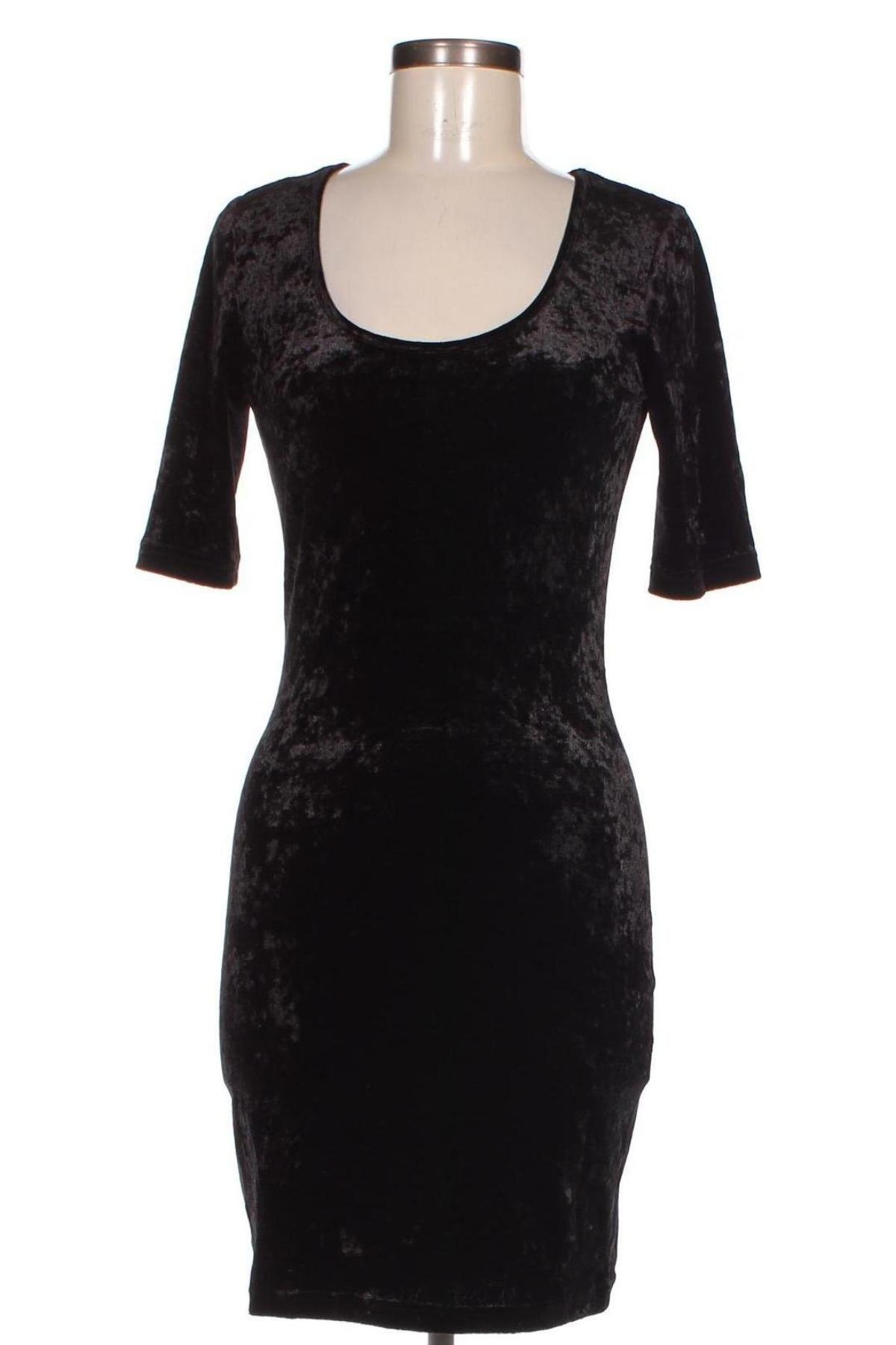 Rochie Lindex, Mărime S, Culoare Negru, Preț 26,99 Lei