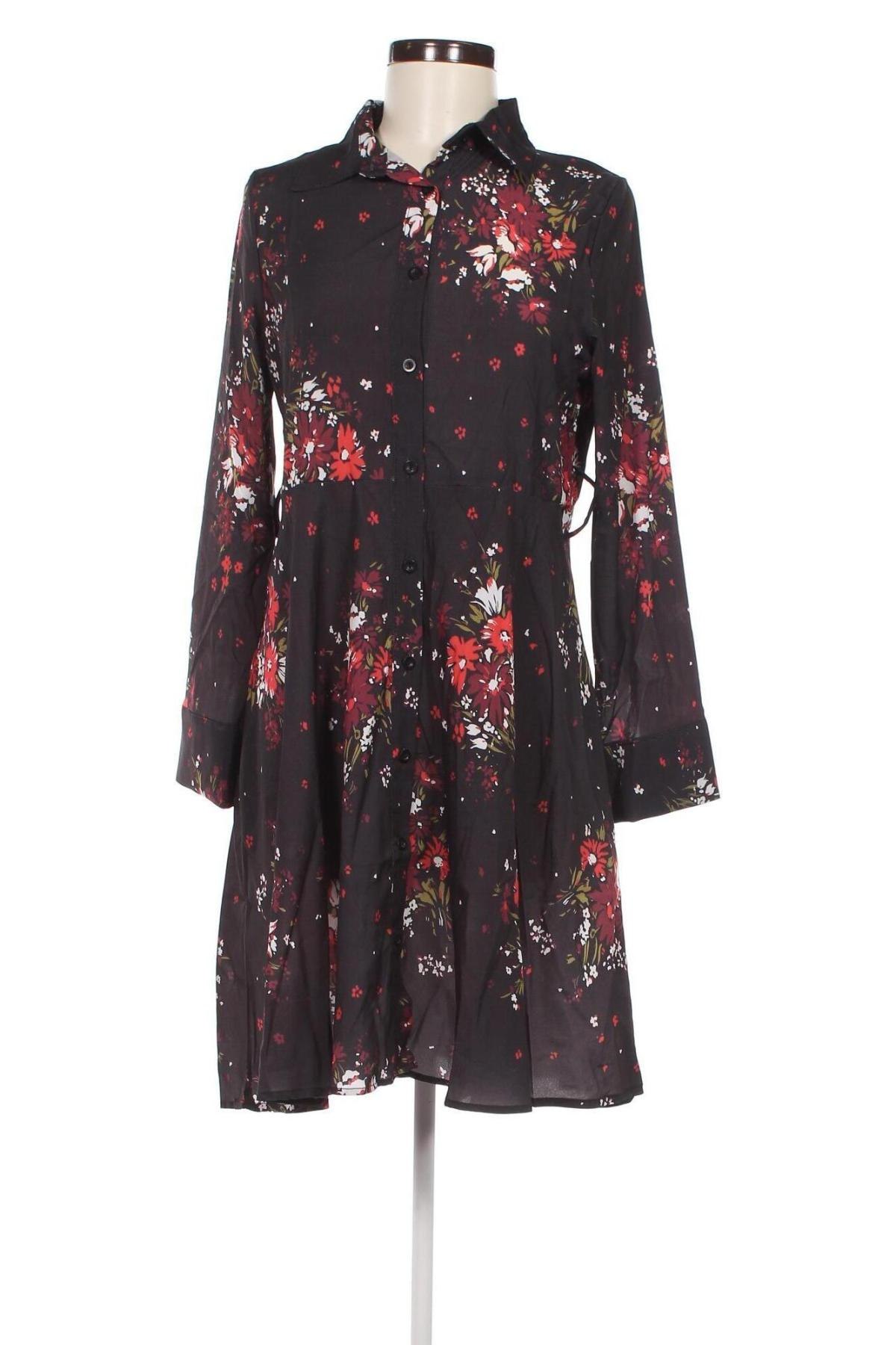 Kleid New Laviva, Größe M, Farbe Mehrfarbig, Preis 55,67 €