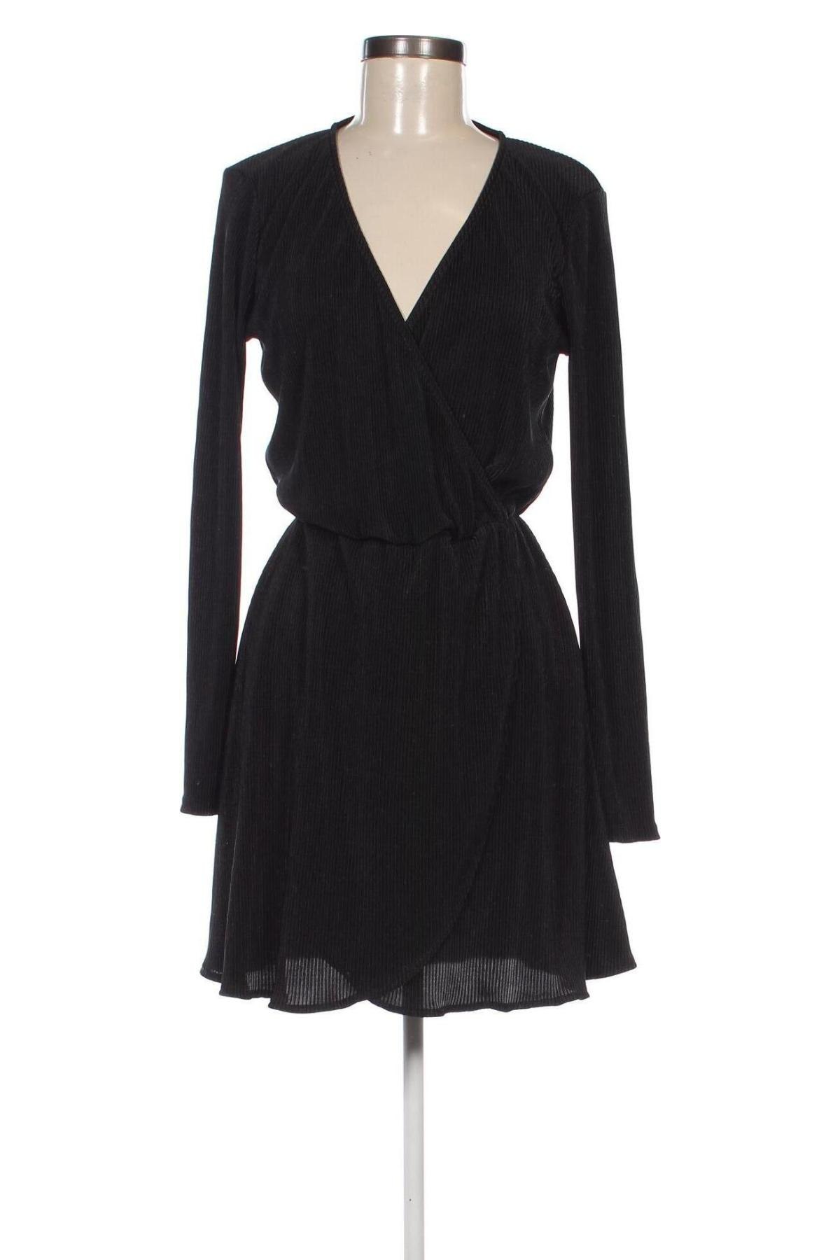 Kleid Nly Trend, Größe S, Farbe Schwarz, Preis € 6,49