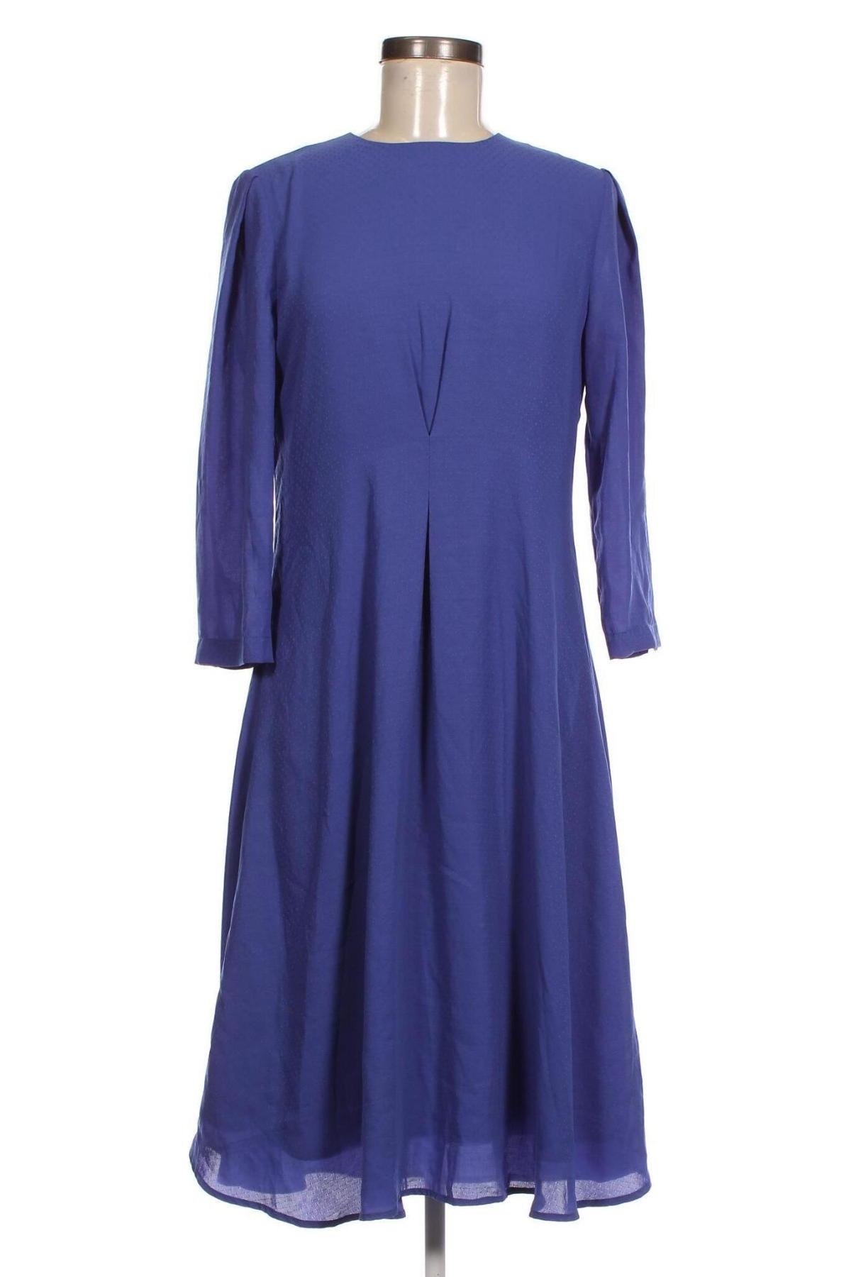 Kleid Y.A.S, Größe M, Farbe Blau, Preis € 45,99