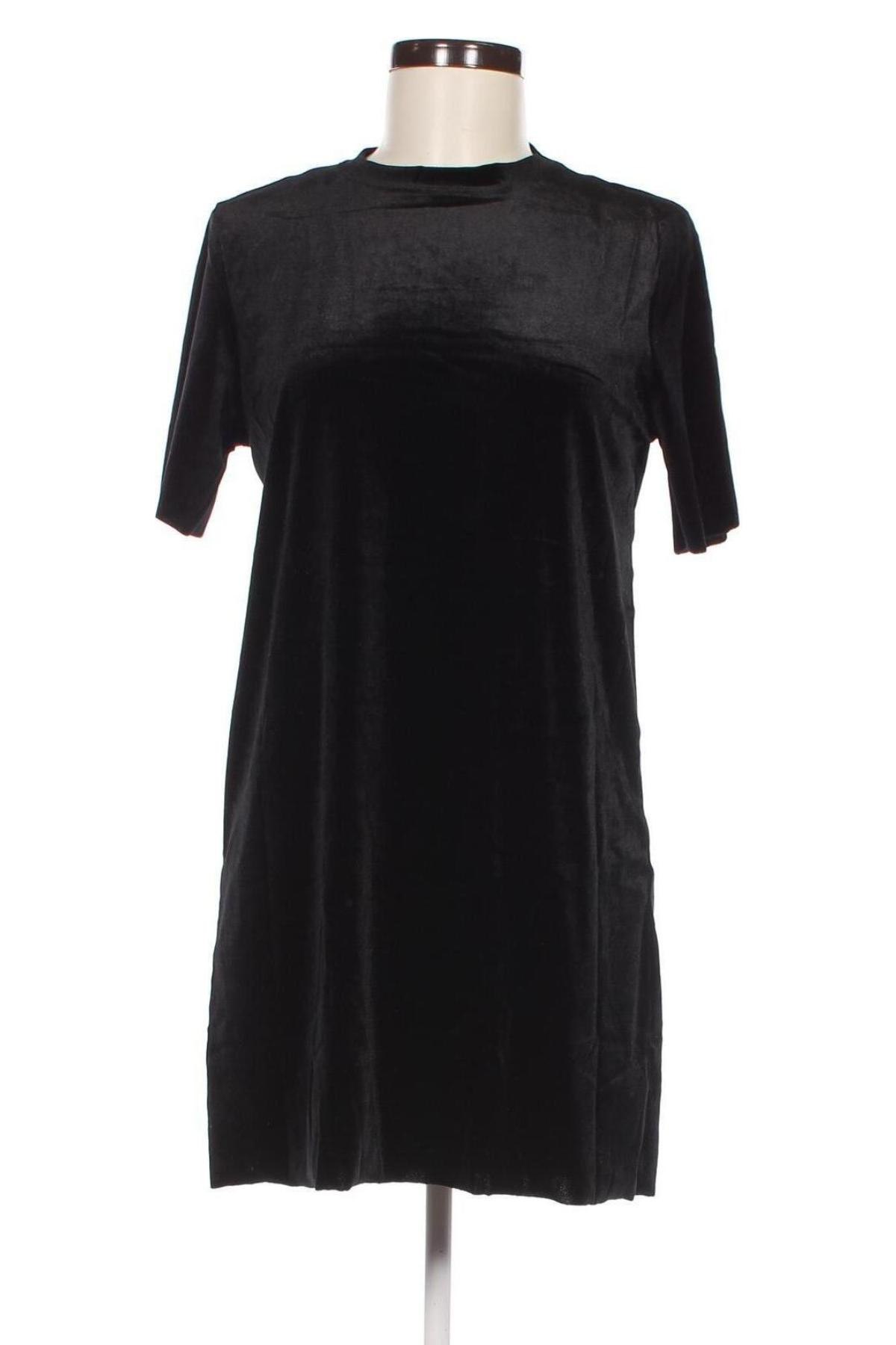 Rochie Zara, Mărime S, Culoare Negru, Preț 24,99 Lei