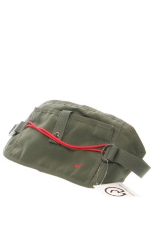 Deréktáska Nike, Szín Zöld, Ár 9 219 Ft