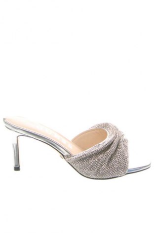 Papuče Guess, Veľkosť 36, Farba Strieborná, Cena  137,95 €