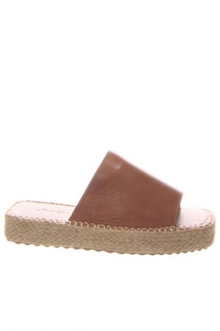 Papuče RunnerBoss, Veľkosť 39, Farba Hnedá, Cena  49,95 €