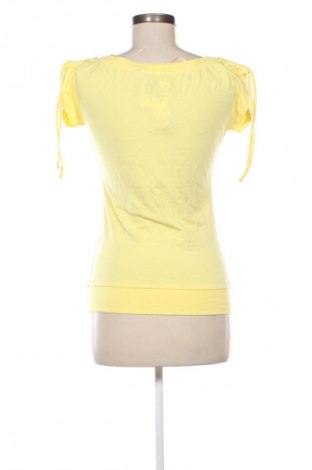 Γυναικεία μπλούζα Edc By Esprit, Μέγεθος S, Χρώμα Κίτρινο, Τιμή 9,99 €