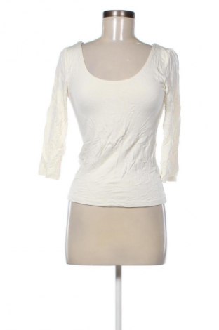 Damen Shirt Gina Tricot, Größe M, Farbe Weiß, Preis € 13,99
