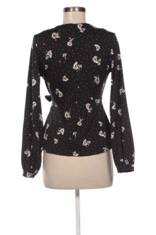 Damen Shirt Gina Tricot, Größe S, Farbe Mehrfarbig, Preis 13,99 €