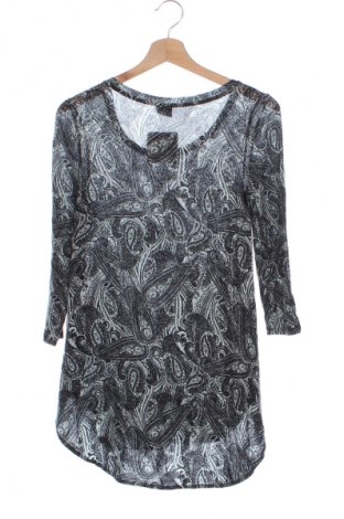 Damen Shirt Gina Tricot, Größe XS, Farbe Mehrfarbig, Preis 13,99 €