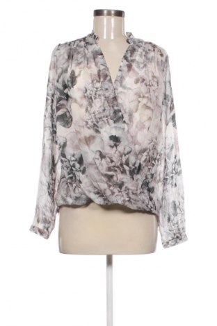 Dámská halenka H&M, Velikost M, Barva Vícebarevné, Cena  241,00 Kč