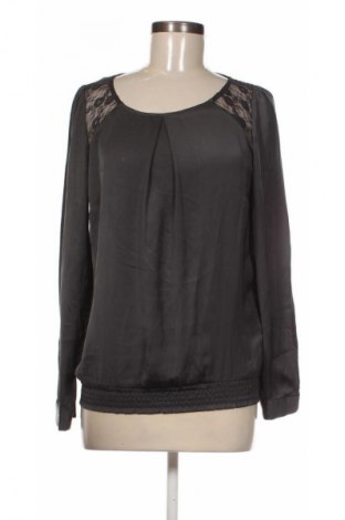 Damen Shirt Items Vero Moda, Größe M, Farbe Grau, Preis € 5,99