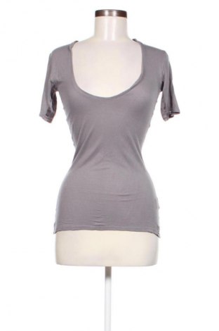 Damen Shirt Made For Loving, Größe M, Farbe Grau, Preis € 9,72