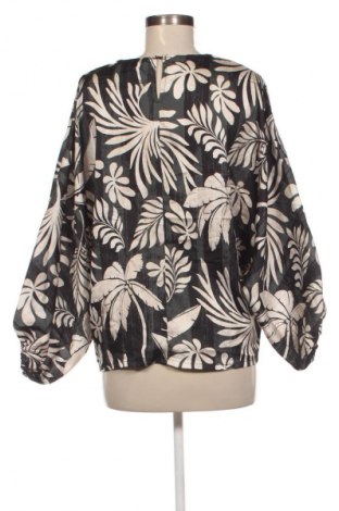 Damen Shirt New Style, Größe L, Farbe Mehrfarbig, Preis € 13,99