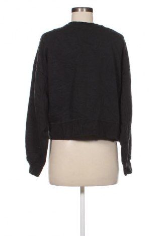 Damen Shirt Nike, Größe M, Farbe Schwarz, Preis 23,99 €