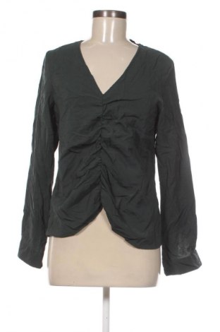 Damen Shirt Pieces, Größe M, Farbe Grün, Preis € 13,99