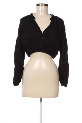 Dámská halenka Pull&Bear, Velikost M, Barva Černá, Cena  129,00 Kč