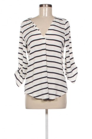 Damen Shirt Stradivarius, Größe M, Farbe Mehrfarbig, Preis € 13,99