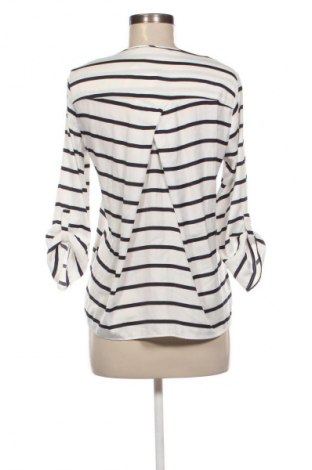 Damen Shirt Stradivarius, Größe M, Farbe Mehrfarbig, Preis € 13,99
