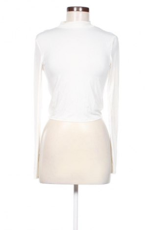 Damen Shirt Stradivarius, Größe M, Farbe Weiß, Preis € 9,72