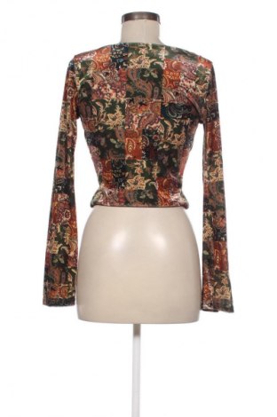 Damen Shirt Stradivarius, Größe M, Farbe Mehrfarbig, Preis € 9,72