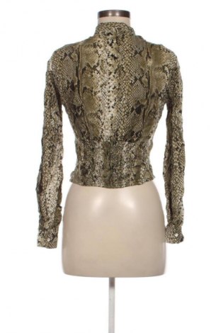 Damen Shirt Stradivarius, Größe M, Farbe Mehrfarbig, Preis 13,99 €