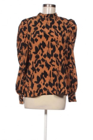 Damen Shirt Studio, Größe M, Farbe Mehrfarbig, Preis 13,99 €